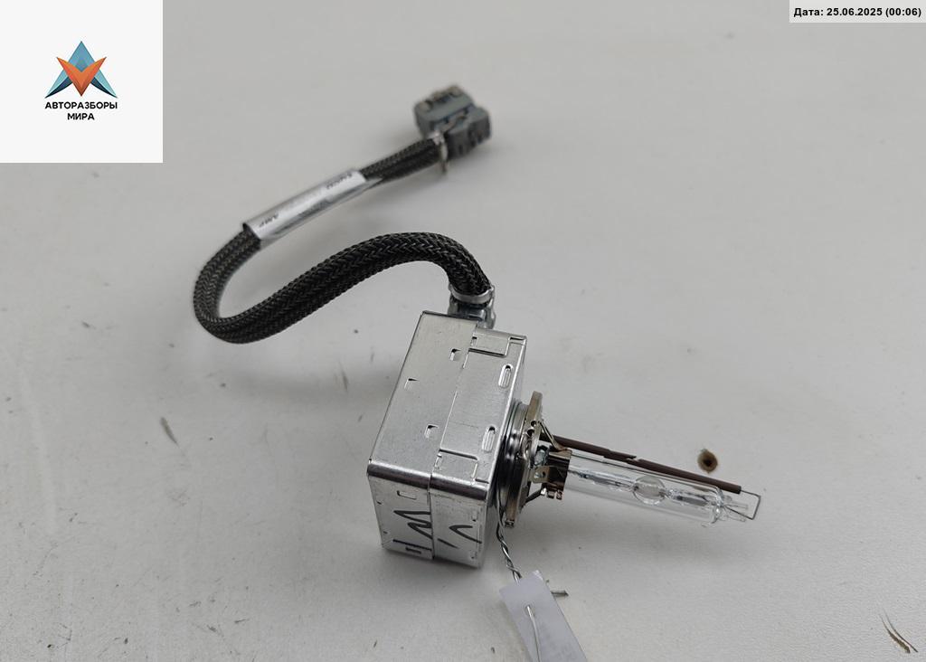 лампочка Volkswagen Phaeton 1 поколение 2003, 3.2 л., бензин, АКПП, чёрный, седан, 00312433 - фото №1