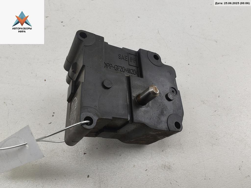 моторчик заслонки печки Volkswagen Phaeton 1 поколение 2003, 3.2 л., бензин, АКПП, чёрный, седан, 3D0959311 - фото №1