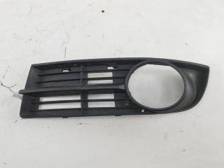 заглушка (решетка) в бампер Volkswagen Touran 2004, 1.9 л., дизель, АКПП, красный, минивэн, 1T0853665