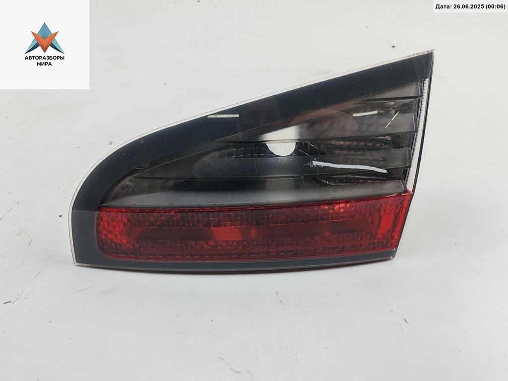 фонарь крышки багажника правый Ford S-Max 1 поколение 2006, 1.8 л., дизель, МКПП, серый, минивэн, 6M2113A602AK - фото №1
