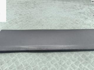 молдинг двери передней правой Mercedes-Benz E-Класс W124 [2-й рестайлинг] 1994, 2.2 л., бензин, АКПП, серый, универсал, 1246901640R