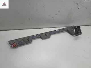 кронштейн переднего бампера Opel Signum C 2004, 2.0 л., бензин, МКПП, серый, хетчбэк 5 дв., 13140760