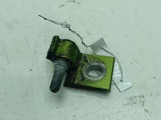 петля двери Volkswagen Polo 4 поколение 2001, зелёный, хетчбэк 5 дв.