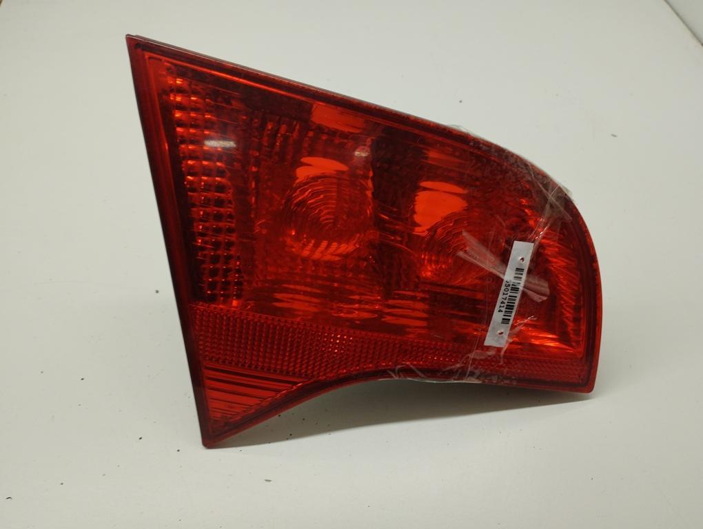 фонарь крышки багажника левый Audi A4 B7 2004, 2.5 л., дизель, АКПП, серый, универсал, 8E9945093