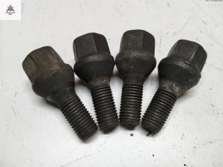 болт колесный Renault Megane 2 поколение 2003, 1.4 л., бензин, МКПП, синий, хетчбэк 5 дв., 8200030701