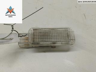 фонарь салона (плафон) Audi A6 4B/C5 1997, 1.8 л., Ti, бензин, МКПП, чёрный, седан, 4B0947415