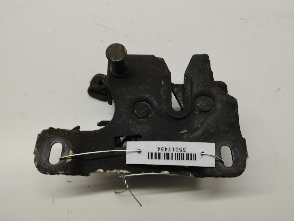 замок капота Audi A6 C5 1997, 1.8 л., Ti, бензин, МКПП, чёрный, седан