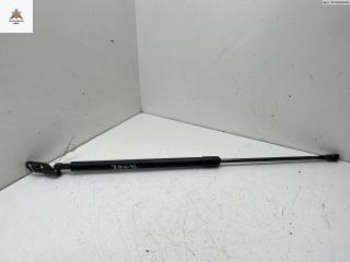 амортизатор крышки багажника (3-5 двери) Nissan X-Trail T30 [рестайлинг] 2004, 2.2 л., дизель, МКПП, чёрный, внедорожник 5 дв.