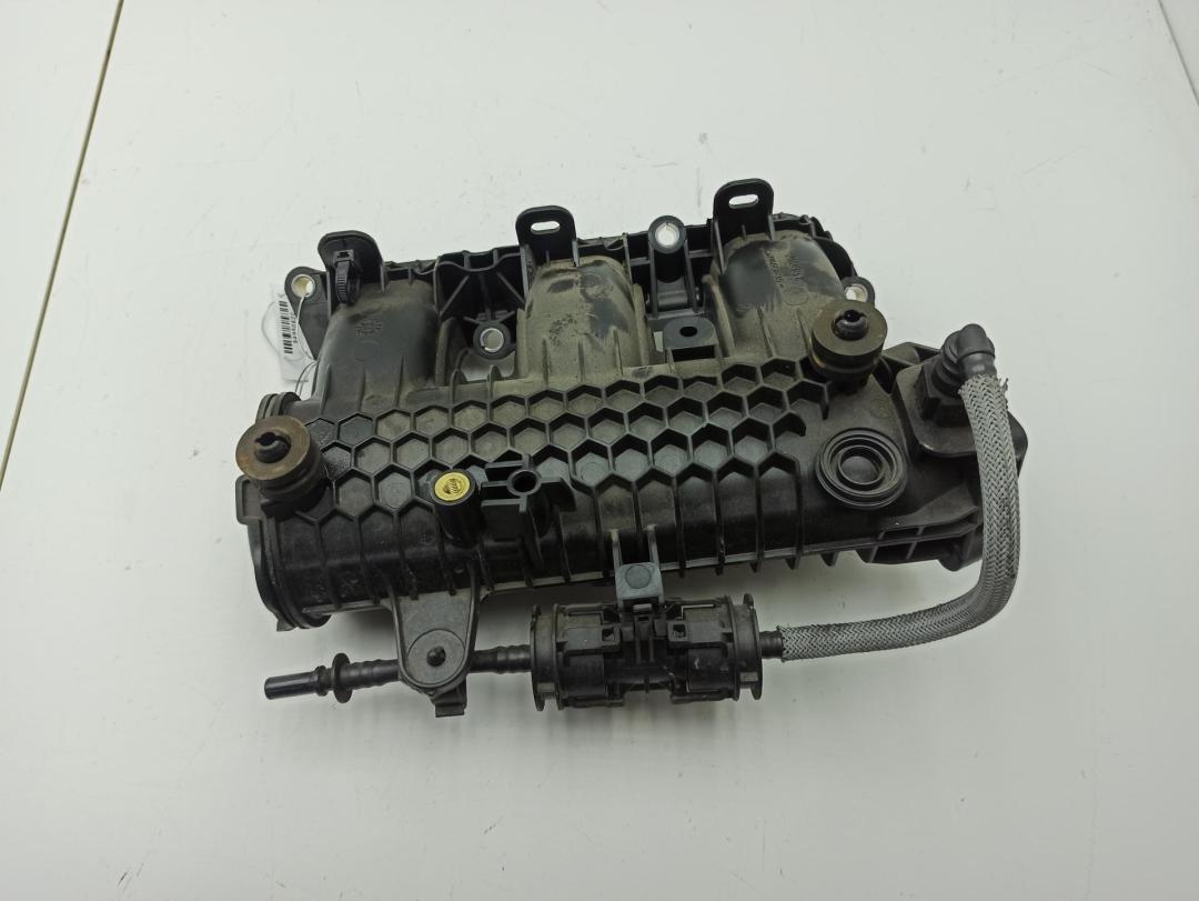 коллектор впускной Peugeot 2008 2015, 1.2 л., бензин, внедорожник 5 дв.