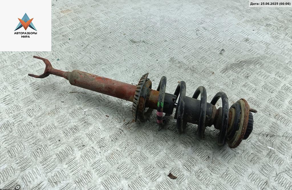 стойка передняя Audi A6 4B/C5 1999, 2.5 л., дизель, МКПП, серый, универсал - фото №1