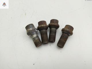 болт колесный Mercedes-Benz M-Class ML W163 1999, 4.3 л., бензин, АКПП, синий, внедорожник 5 дв.