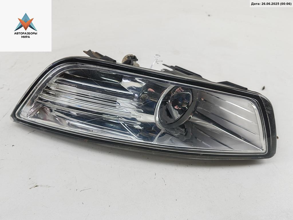 фара противотуманная левая Ford Mondeo 4 поколение 2007, 2.0 л., дизель, АКПП, серый, универсал - фото №1