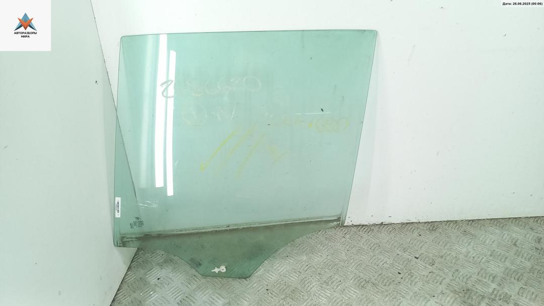 стекло двери задней левой BMW X3 E83 2004, 2.5 л., бензин, МКПП, чёрный, внедорожник 5 дв., 67626925965 - фото №1