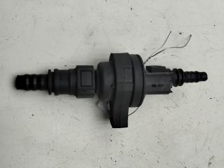 клапан вентиляции топливного бака Peugeot 2008 1 поколение 2015, 1.2 л., бензин, МКПП, чёрный, внедорожник 5 дв., 9671744280