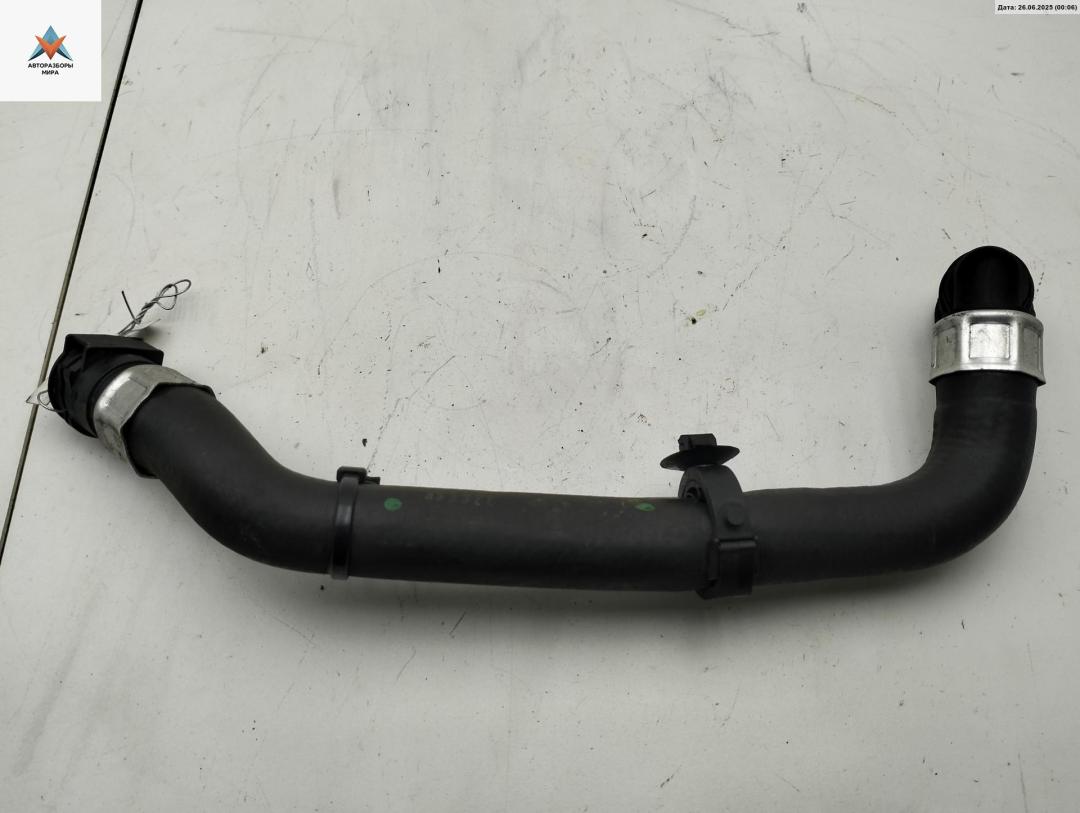 патрубок (трубопровод, шланг) Peugeot 2008 1 поколение 2015, 1.2 л., бензин, МКПП, чёрный, внедорожник 5 дв. - фото №1