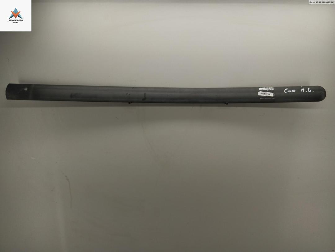 молдинг двери передней левой Ford Tourneo Connect 1 поколение 2006, 1.8 л., дизель, МКПП, синий, фургон, 3T16V20939 - фото №1