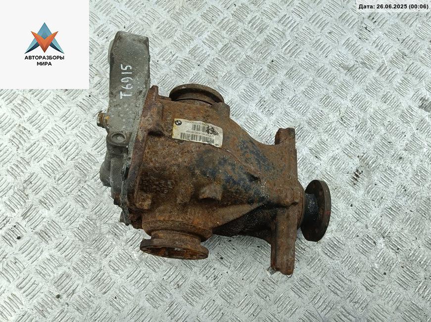 редуктор заднего моста BMW 1 серия E81/E82/E87/E88 2006, 1.6 л., бензин, МКПП, чёрный, хетчбэк 5 дв., 7524323 - фото №1