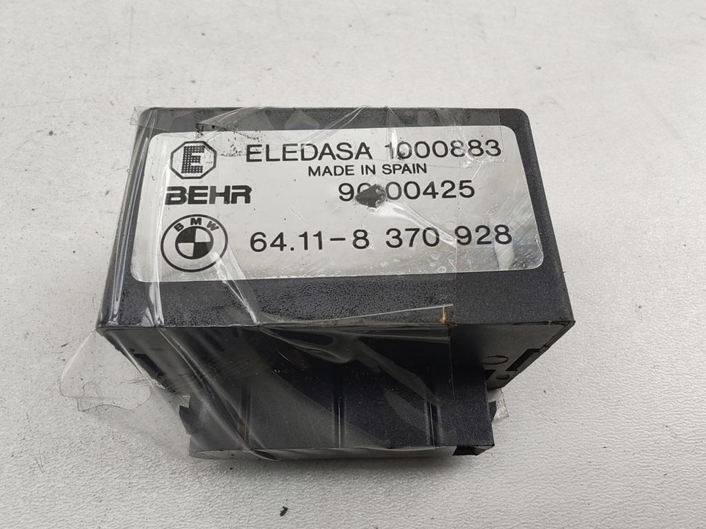 реле (прочие) BMW 3 E36 1997, 1.6 л., бензин, МКПП, чёрный, хетчбэк 3 дв., 8370928