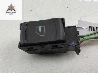 кнопка стеклоподъемника заднего правого Volkswagen Passat B5 1998, 1.8 л., бензин, МКПП, серый, седан