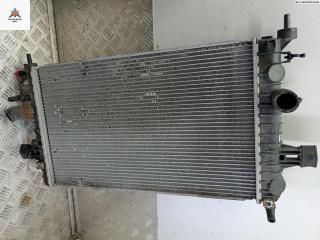 радиатор охлаждения Opel Zafira 2 поколение (B) 2005, 1.8 л., бензин, МКПП, чёрный, минивэн