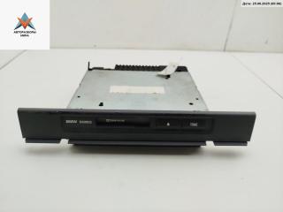 магнитола BMW 5 серия E39 [рестайлинг] 2000, 2.5 л., бензин, АКПП, чёрный, седан