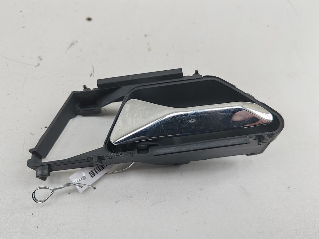 ручка внутренняя передняя левая Mercedes-Benz W124 1994, 2.2 л., бензин, АКПП, серый, универсал, 1247600161