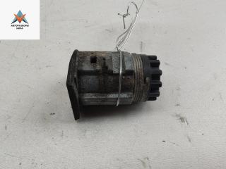 личинка дверного замка Audi A6 4F/C6 [рестайлинг] 2008, 2.7 л., дизель, АКПП, чёрный, универсал, 4F0837063A