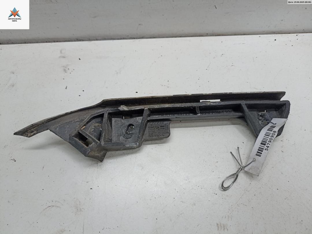 кронштейн переднего бампера Opel Astra G 1999, 2.0 л., бензин, АКПП, серый, седан, 90559500 - фото №1