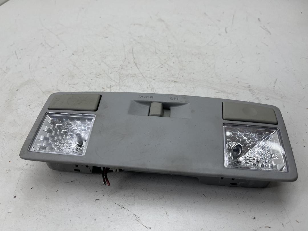 фонарь салона (плафон) Mazda CX-7 2007, 2.3 л., бензин, МКПП, серый, внедорожник 5 дв.