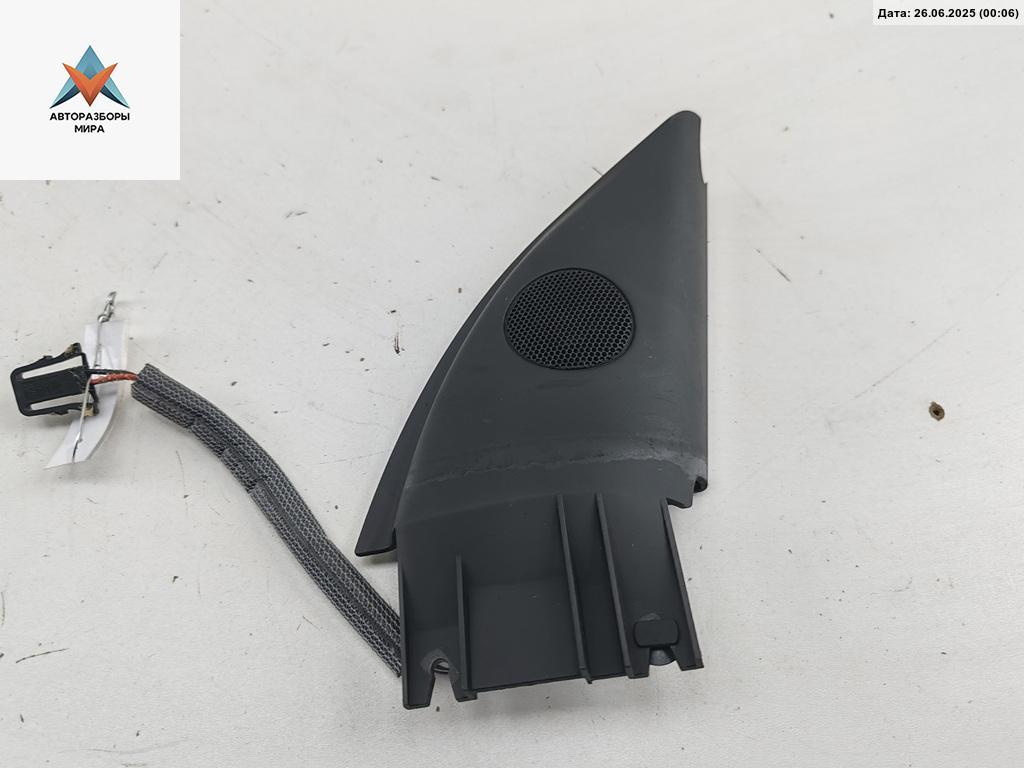 динамик высокочастотный (пищалка) Volkswagen Passat B5 1998, 1.6 л., бензин, МКПП, чёрный, седан, 3B0035411B - фото №1