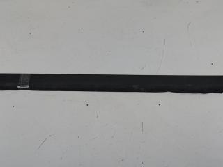 молдинг двери передней правой Volkswagen Passat B5 1998, 1.6 л., бензин, МКПП, чёрный, седан, 3B0854940
