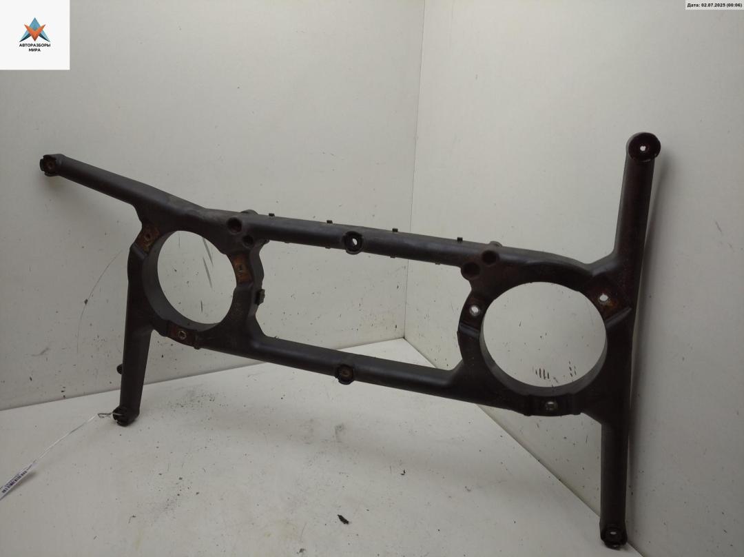 диффузор вентилятора Volkswagen Transporter T4 1997, 2.4 л., дизель, МКПП, зелёный, микроавтобус, 701121209H - фото №1