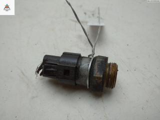 датчик температуры Volkswagen Transporter T4 1997, 2.5 л., дизель, МКПП, красный, микроавтобус