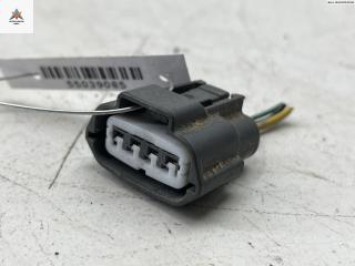 разъем (фишка) проводки Nissan X-Trail T30 [рестайлинг] 2004, 2.2 л., дизель, МКПП, чёрный, внедорожник 5 дв.