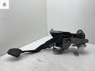 педаль сцепления Mazda CX-7 1 поколение 2007, 2.3 л., бензин, МКПП, серый, внедорожник 5 дв.