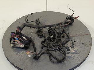 Блок управления двигателем Audi A4 B7 2006, цвет, 8E0910115J