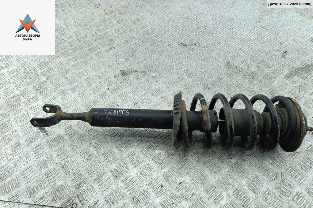 стойка передняя Volkswagen Passat B5 1998, 1.8 л., бензин, МКПП, синий, универсал - фото №1