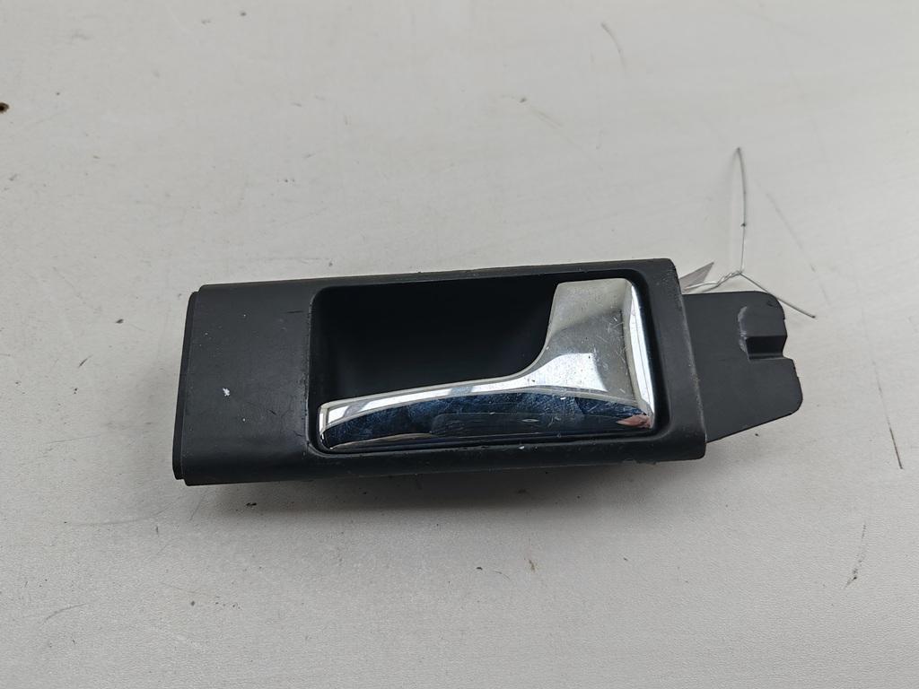 ручка внутренняя передняя правая Audi 100 C4 1992, 2.6 л., бензин, МКПП, чёрный, универсал, 4A0837020