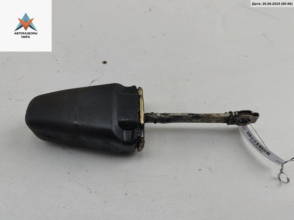 ограничитель открывания двери Volkswagen Passat B4 1994, седан, 3A0837323 - фото №1