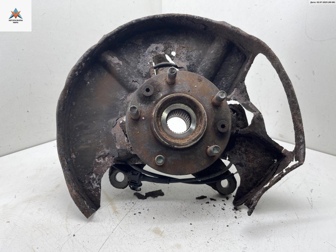 ступица передняя левая Mazda CX-7 1 поколение 2007, 2.3 л., бензин, МКПП, серый, внедорожник 5 дв. - фото №1