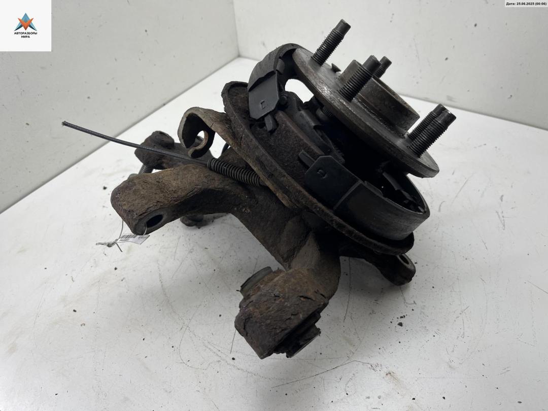 ступица задняя левая Chevrolet Captiva 1 поколение 2006, 2.0 л., дизель, МКПП, чёрный, внедорожник 5 дв. - фото №1