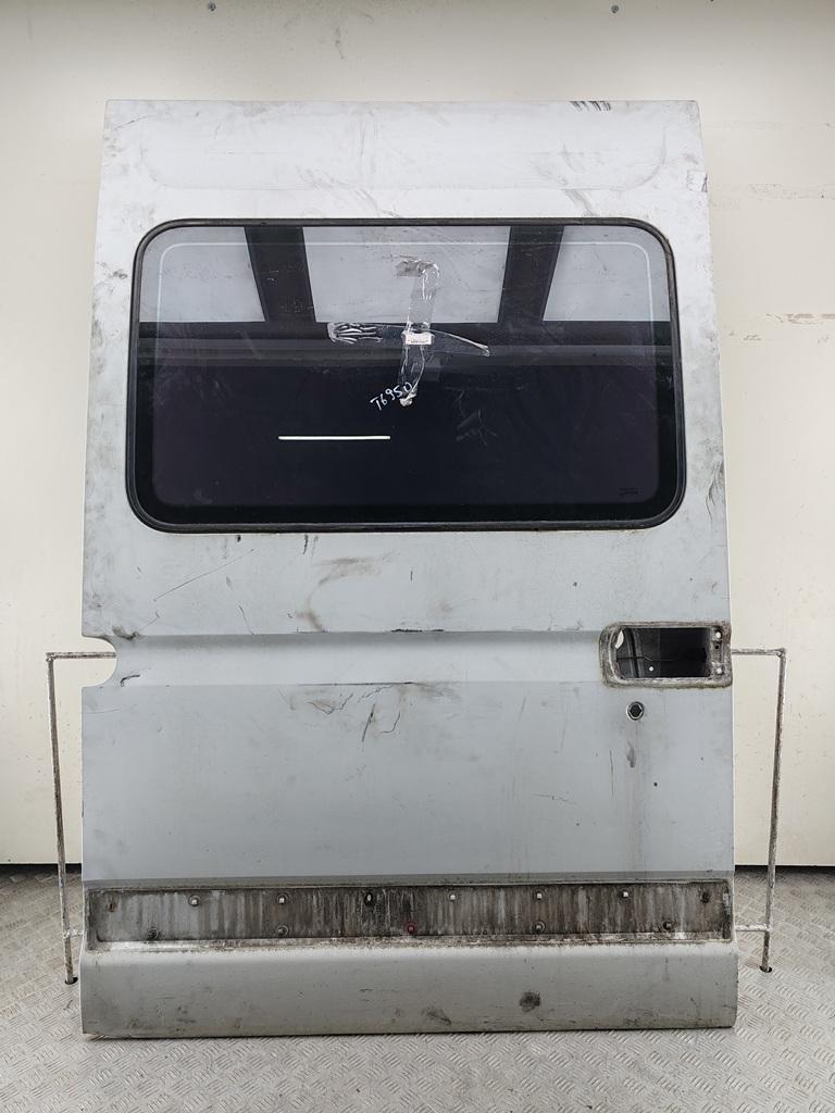 дверь сдвижная Opel Movano A 2002, 2.5 л., дизель, МКПП, белый, микроавтобус