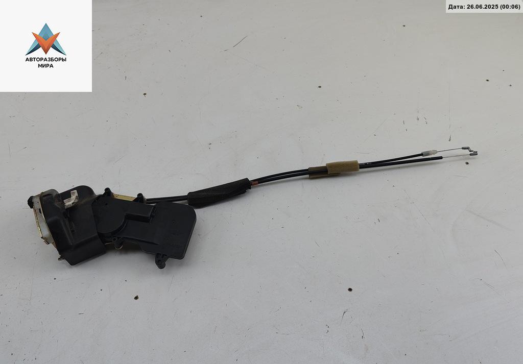 замок двери задней правой Mazda 6 GG 2003, 2.0 л., дизель, МКПП, серый, универсал, A94-A96-R - фото №1