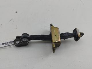 ограничитель открывания двери Nissan Primera P11 2001, хетчбэк 5 дв.