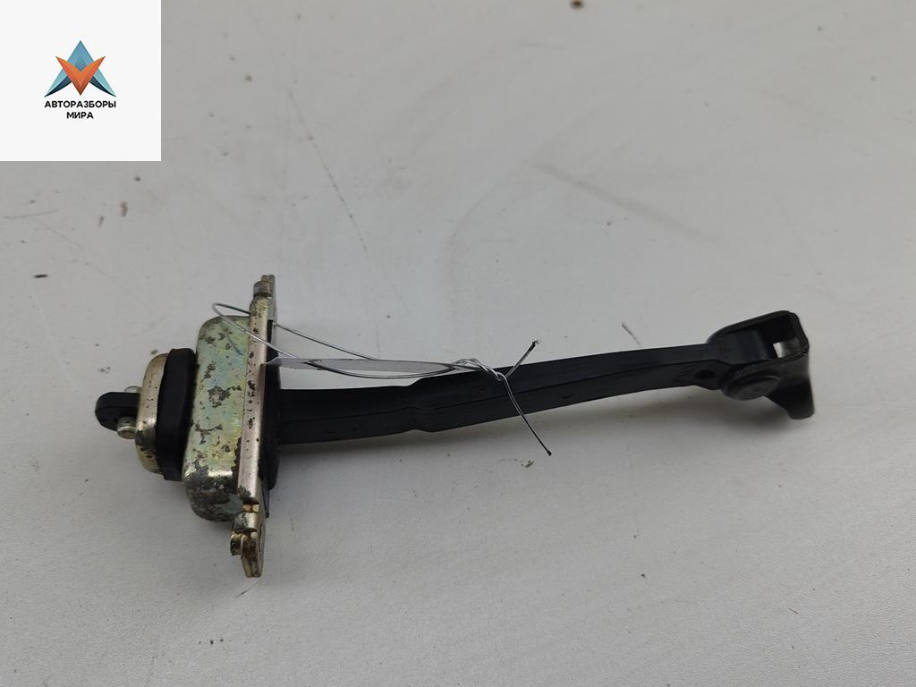 ограничитель открывания двери Chevrolet Captiva 1 поколение 2006, внедорожник 5 дв. - фото №1