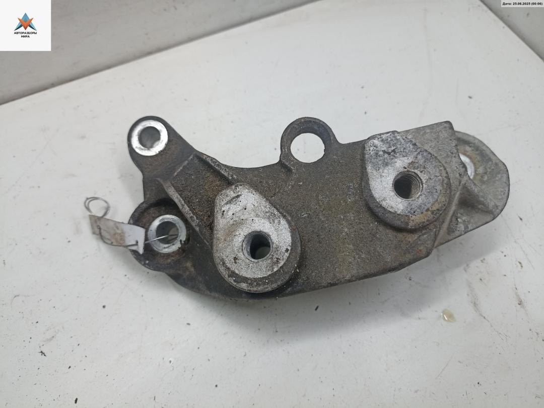 кронштейн КПП Opel Meriva 1 поколение (A) 2003, 1.6 л., бензин, МКПП, серый, минивэн, 13109198 - фото №1