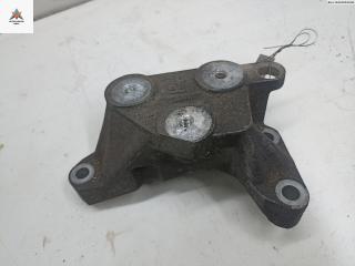 кронштейн КПП Opel Vectra C [рестайлинг] 2005, 1.8 л., бензин, МКПП, серый, универсал, 9156991