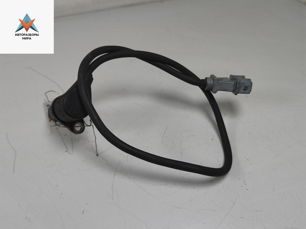 датчик коленвала Audi A4 B5 1997, 1.8 л., бензин, МКПП, синий, седан, 050006433 - фото №1