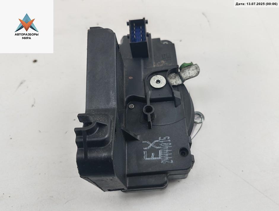 замок двери передней левой Opel Zafira 1 поколение (A) 2002, 2.2 л., дизель, МКПП, серый, минивэн, 2444015 - фото №1