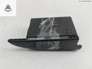 пепельница Audi 100 4A/C4 1992, 2.6 л., бензин, МКПП, чёрный, универсал, 1954